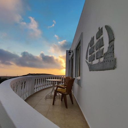 Lakena Sunset View Villa Menetaí Exteriör bild