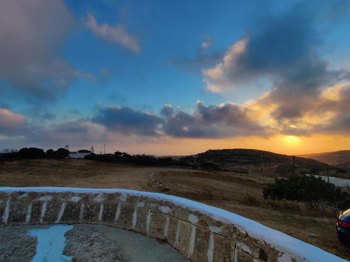 Lakena Sunset View Villa Menetaí Exteriör bild